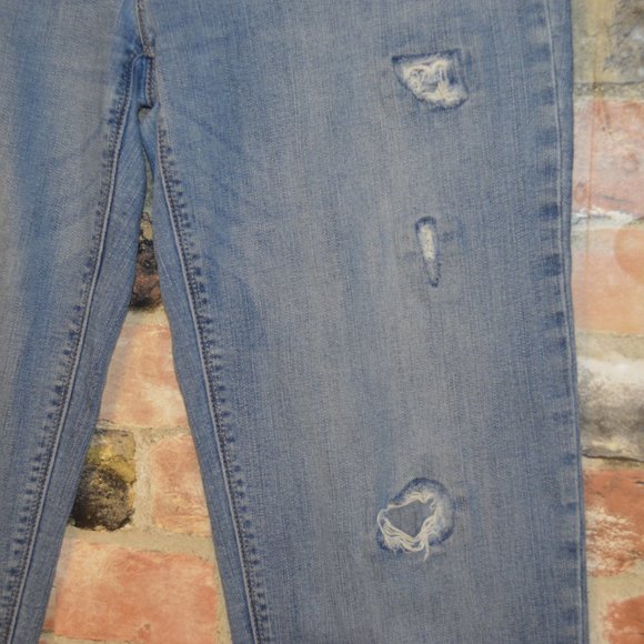 White House Black Market distressed jeans/whitewashed/women's size 6 - Picture 4 of 10